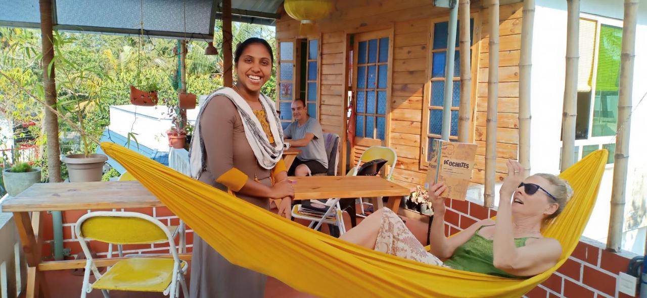 Niya Nest Homestay Kochi المظهر الخارجي الصورة